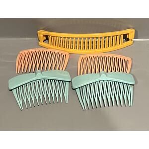 Vintage Goody Lot of 4 Hair Side Tooth Combs Banana Clip. Yellow Peach Blue